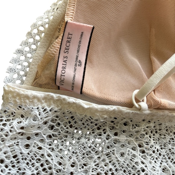 🌞Summer Clearance Victoria’s Secret Lacy lace Adjustable Straps Bralette Small - Picture 10 of 13